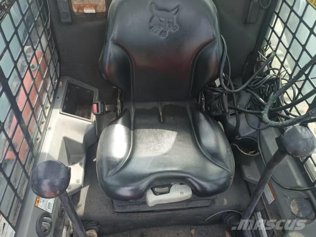 Bobcat T 770 Carregadoras de direcção deslizante