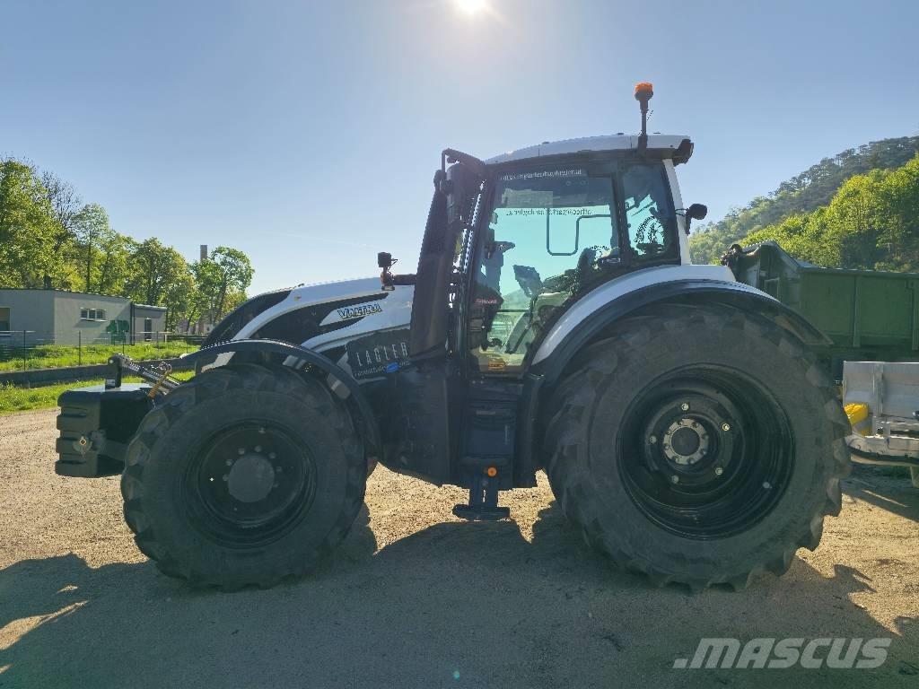 Valtra T 235 Tratores Agrícolas usados