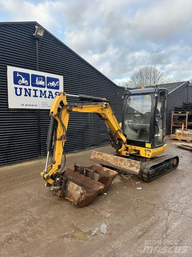CAT 302.7DCR Mini Escavadoras <7t