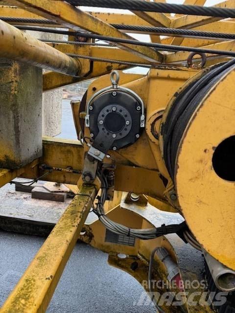 Liebherr 35 K Auto-gruas