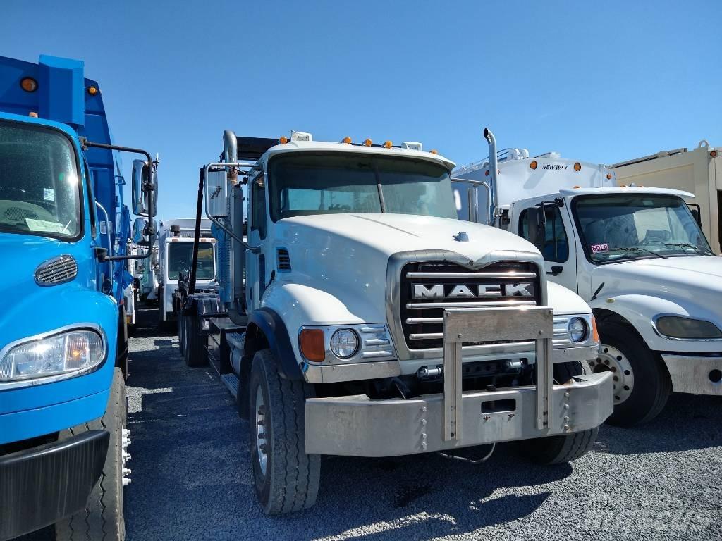 Mack GRANITE CV713 Camiões de lixo