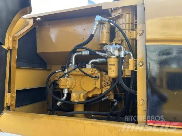 CAT 320 C L Escavadoras de rastos