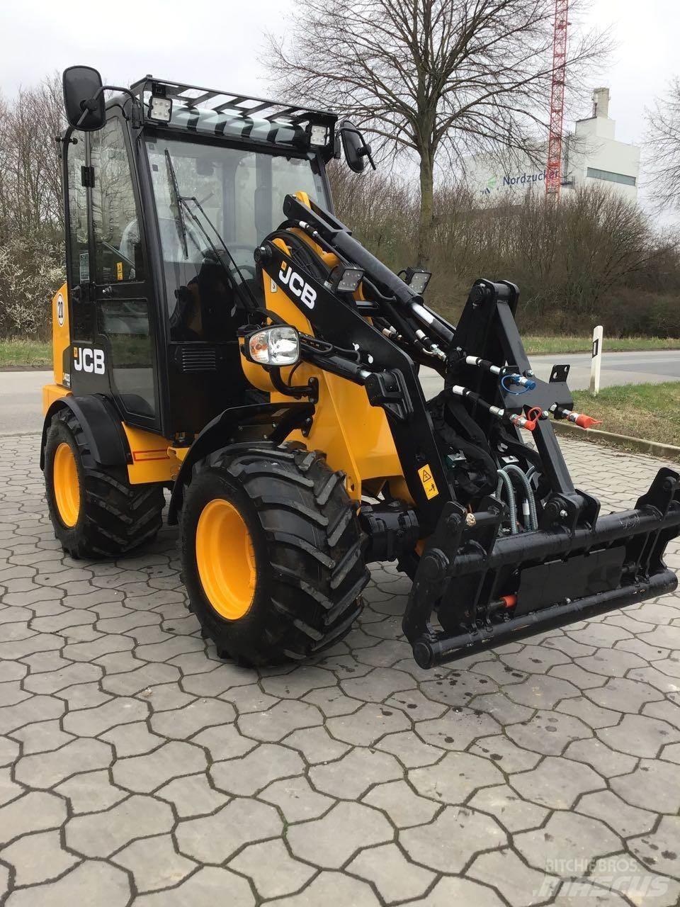 JCB 403 Agri Plus Mini carregadoras
