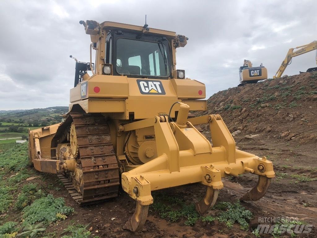 CAT D 6 T XW Dozers - Tratores rastos