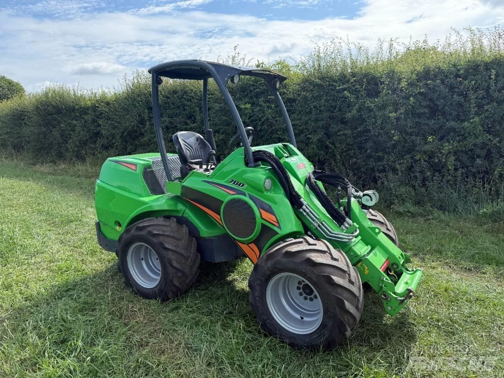 Avant 760 I Carregadora multifunções