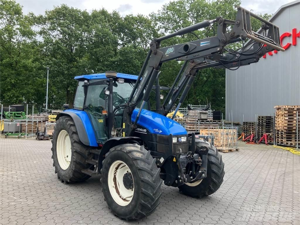 New Holland TS 115 Tratores Agrícolas usados