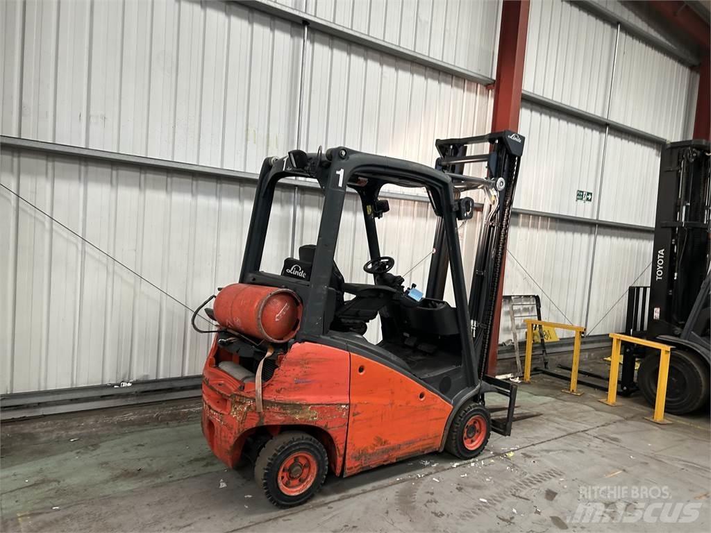 Linde H14T-01 Empilhadores a gás