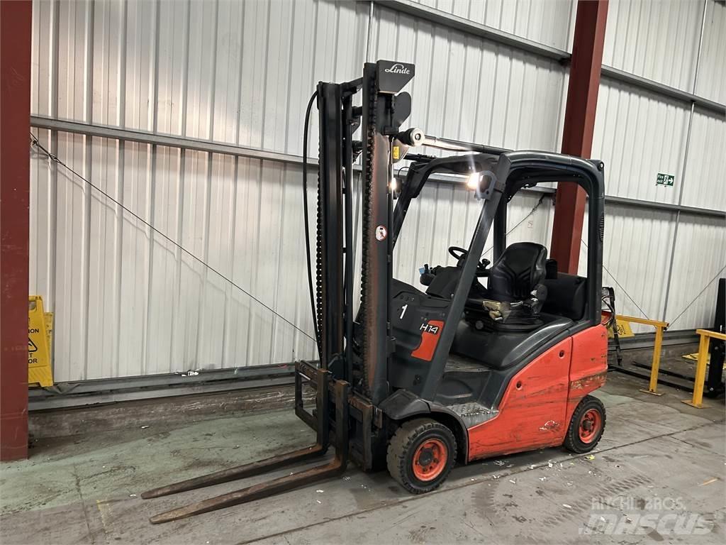 Linde H14T-01 Empilhadores a gás