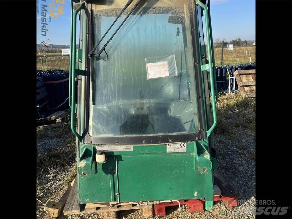 Timberjack 1110D Cabines e interior
