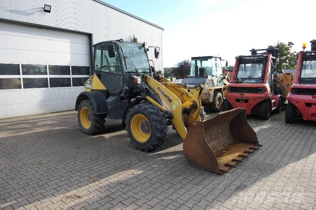 Komatsu WA 100 M-5 Pás carregadoras de rodas