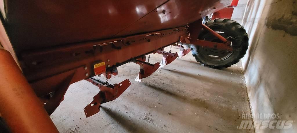 Underhaug 3200 Plantadores