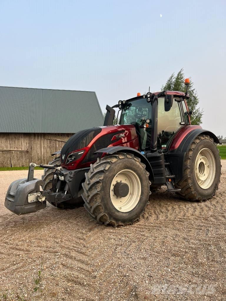 Valtra T 254 V Tratores Agrícolas usados