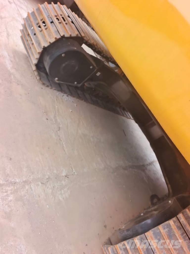 CAT 323  GC Escavadoras de rastos