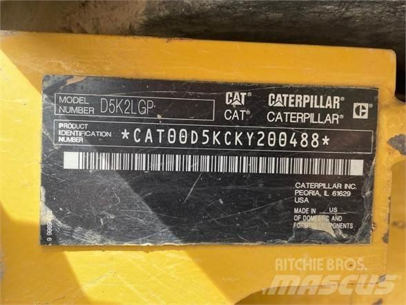 CAT D5K2 LGP Dozers - Tratores rastos