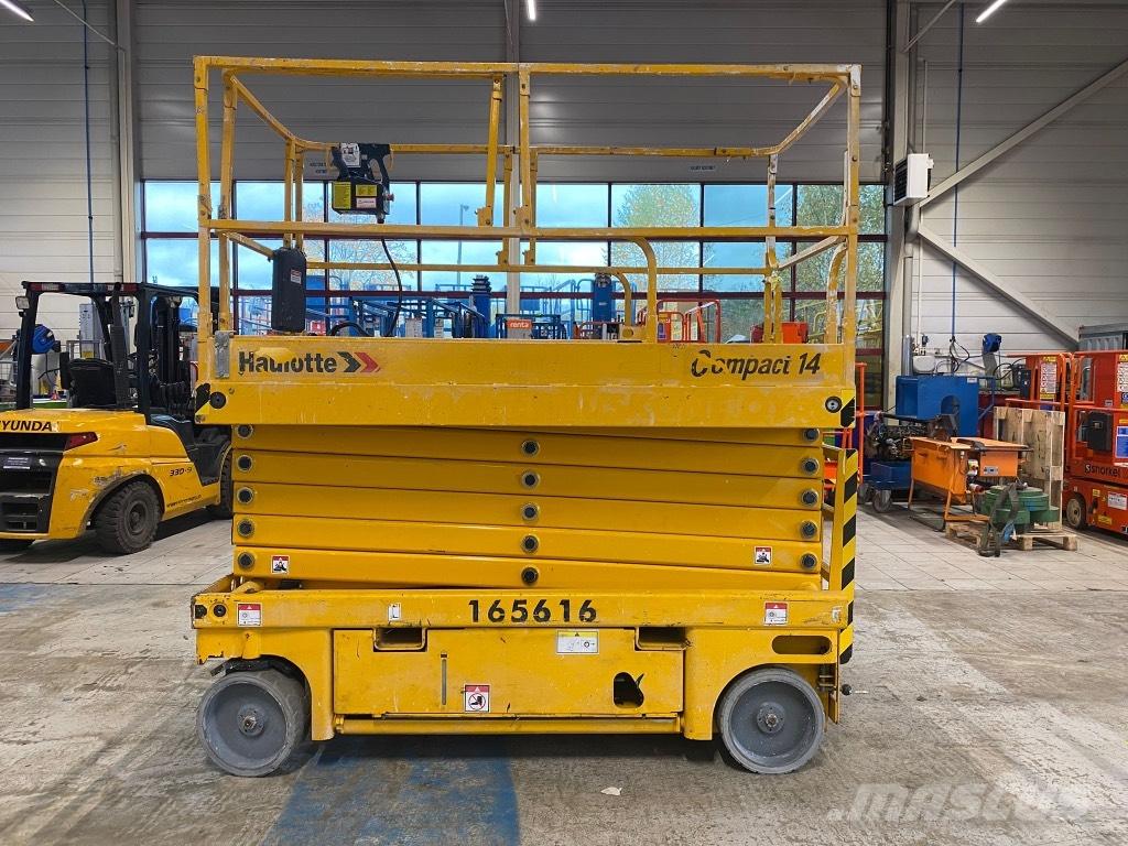 Haulotte Compact 14 Elevadores de tesoura