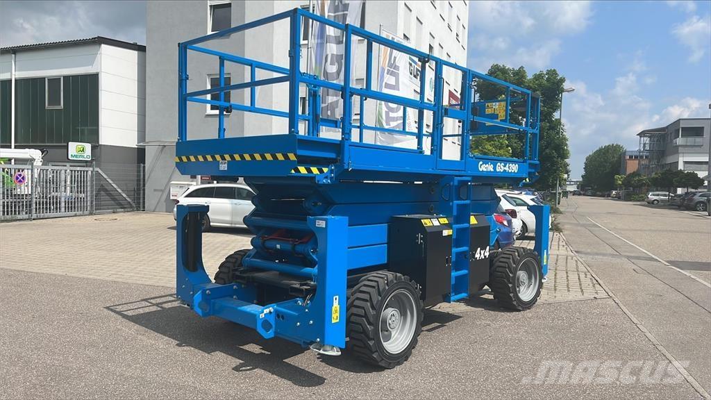 Genie GS-4390RT Elevadores de tesoura