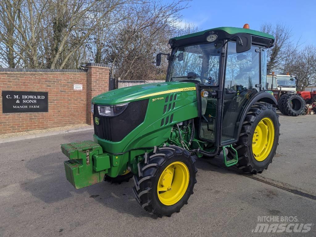 John Deere 5075GN Tratores Agrícolas usados
