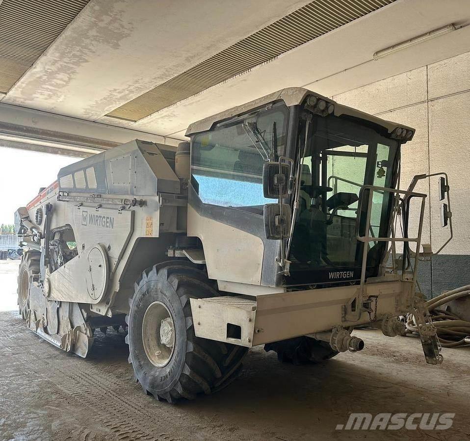 Wirtgen WR250i Recicladores de asfalto