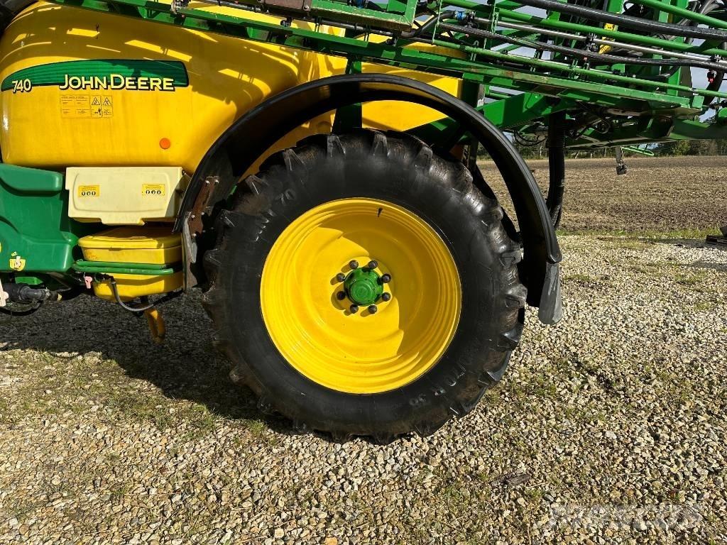 John Deere 740 Pulverizadores rebocados