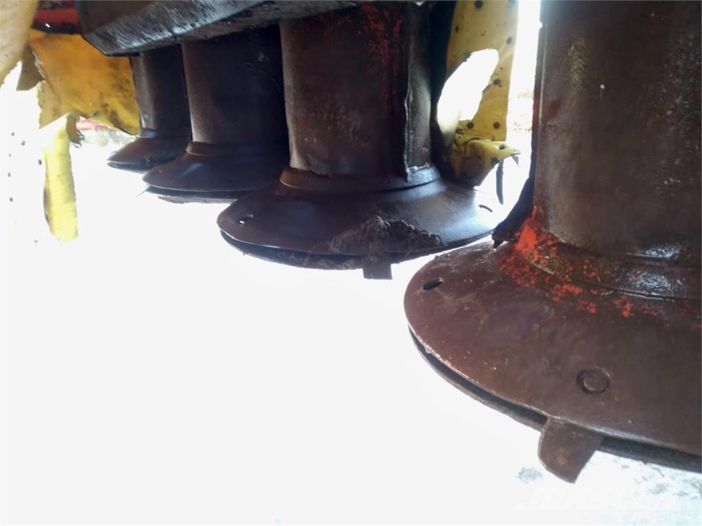 Fella KM 270 FZ Gadanheiras-Condicionadoras