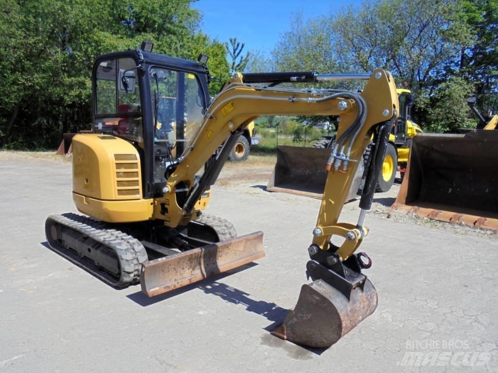 CAT 302.7 D CR Mini Escavadoras <7t