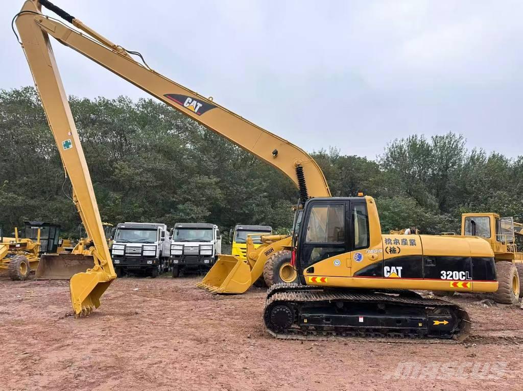 CAT 320 C L Escavadoras de longo alcance