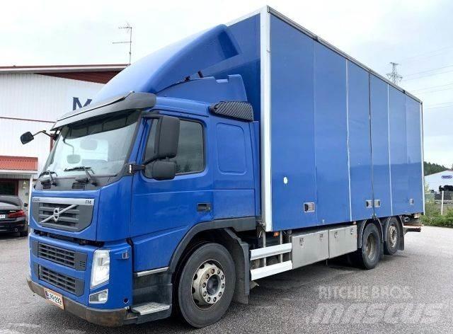 Volvo FM330 6x2 Camiões de caixa fechada