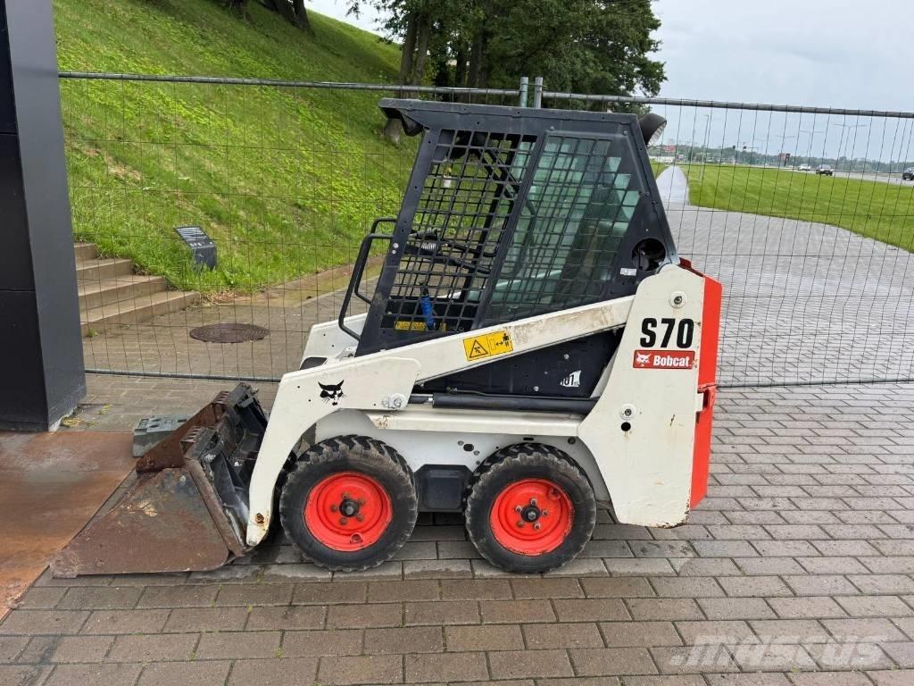 Bobcat S 70 Carregadoras de direcção deslizante