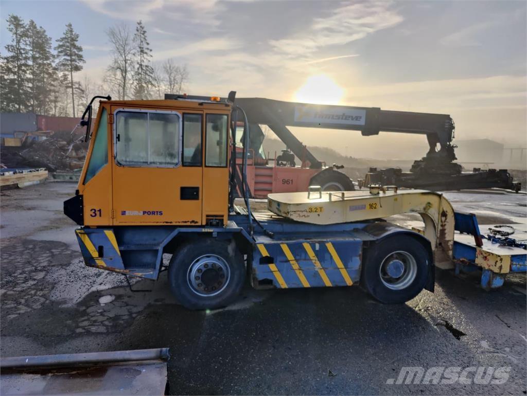 Sisu TR 180 AL 2 Tractores terminais