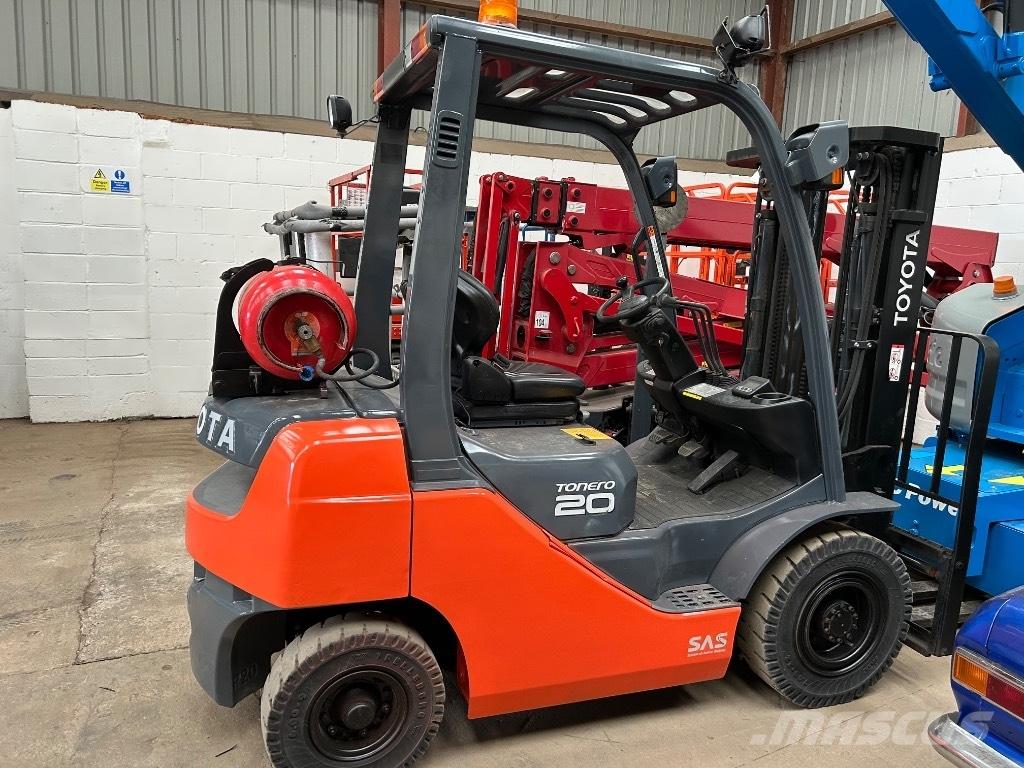 Toyota 02-8 FGF 20 Empilhadores a gás