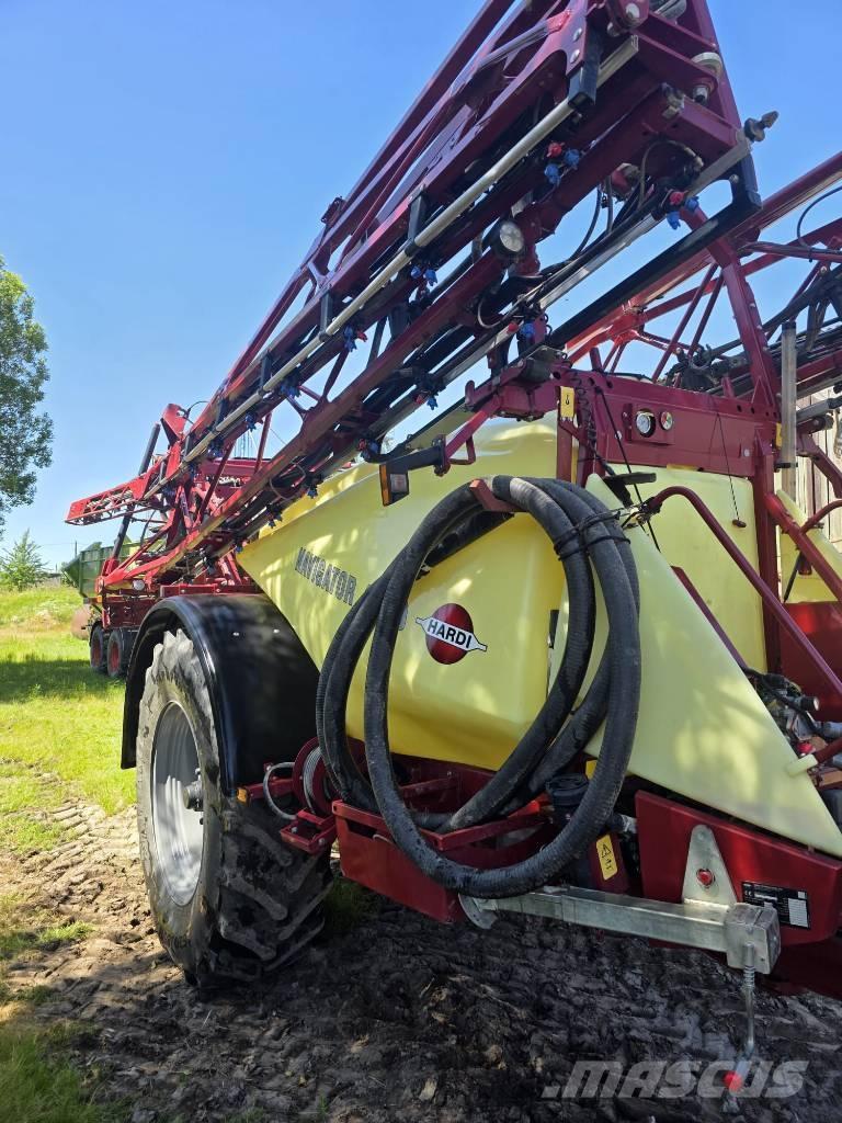 Hardi Navigator 4000 Pulverizadores rebocados