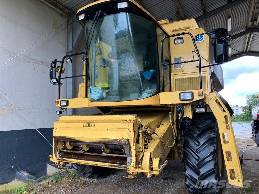 New Holland TX67 Ceifeiras debulhadoras