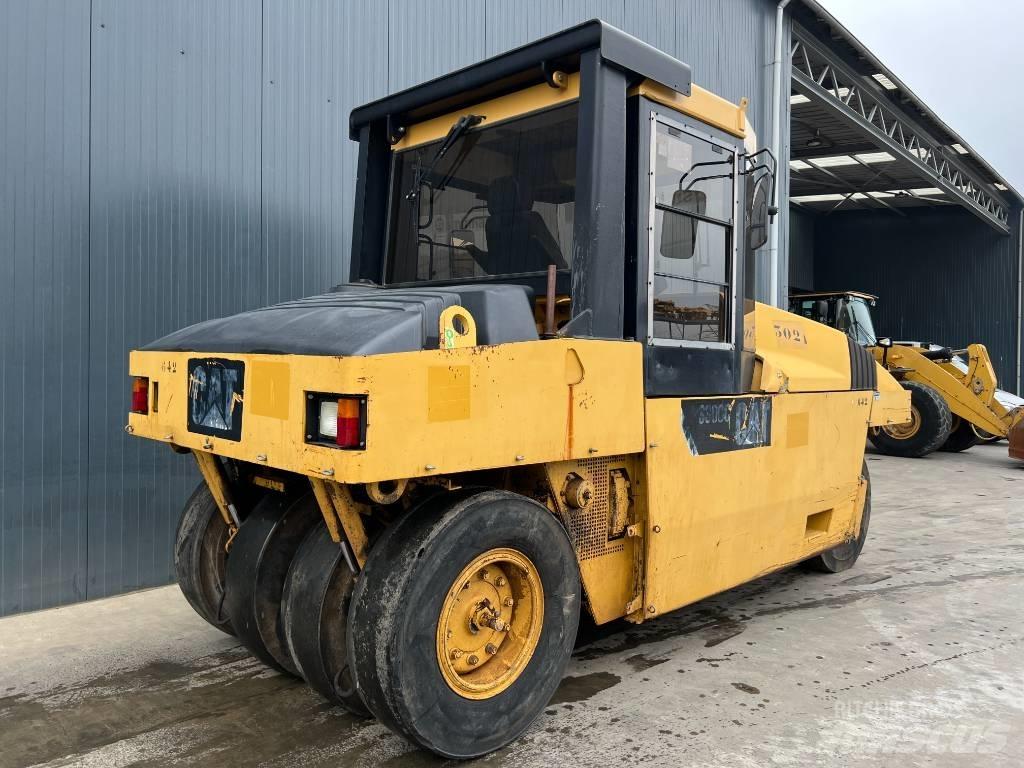 CAT PS300C Cilindros Compactadores de pneus