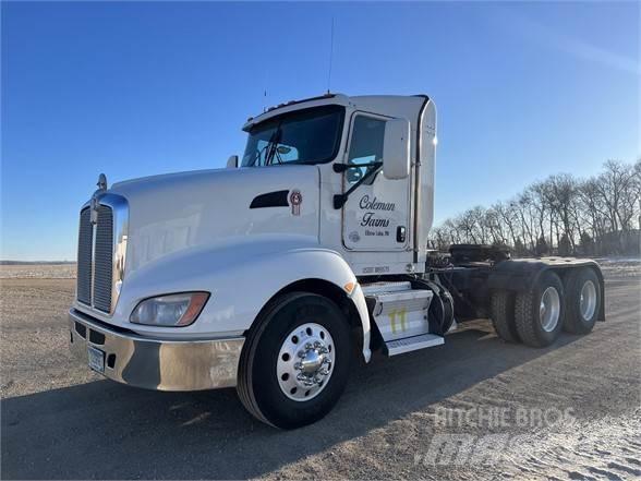 Kenworth T660 Tractores (camiões)
