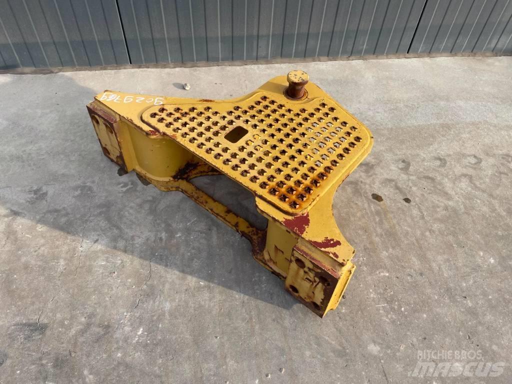 CAT D6K Zugtraverse Outros componentes