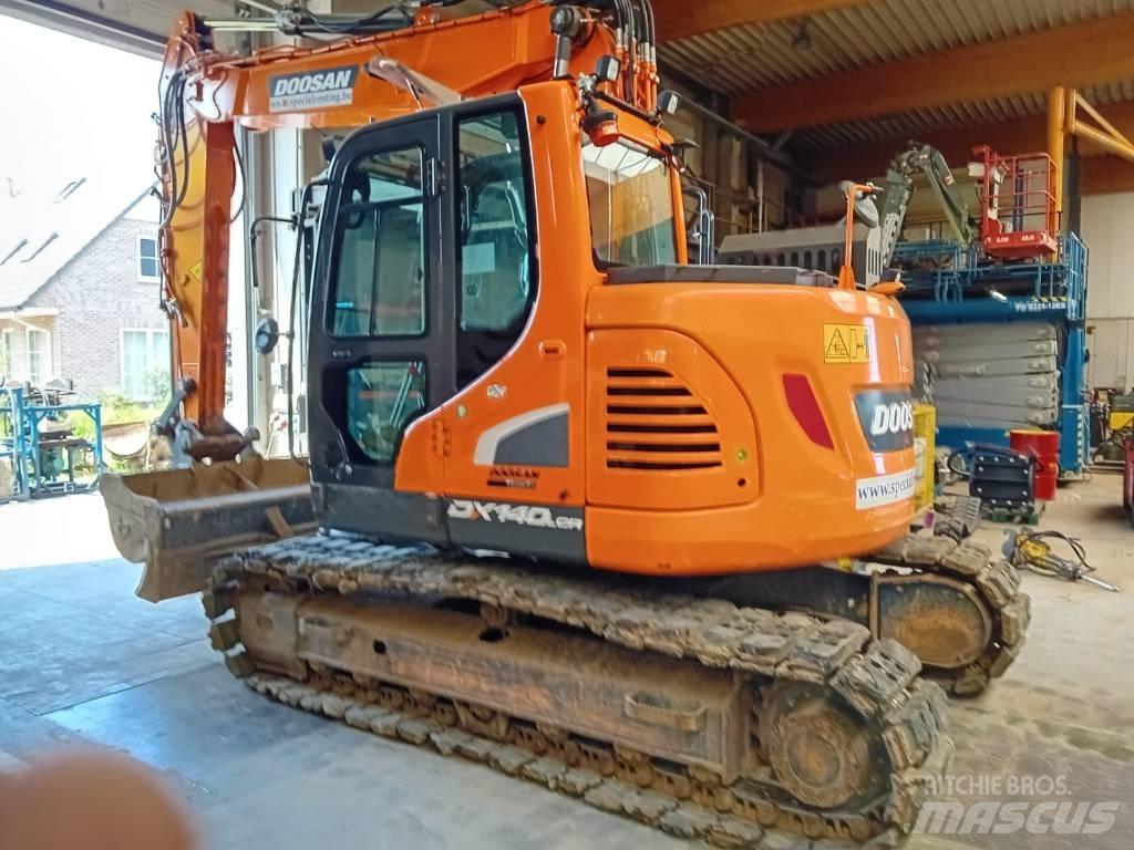 Doosan DX 140 LCR Escavadoras de rastos