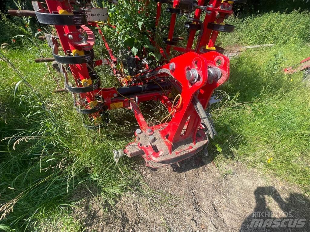 Väderstad NZM 600 Perfuradoras combinadas
