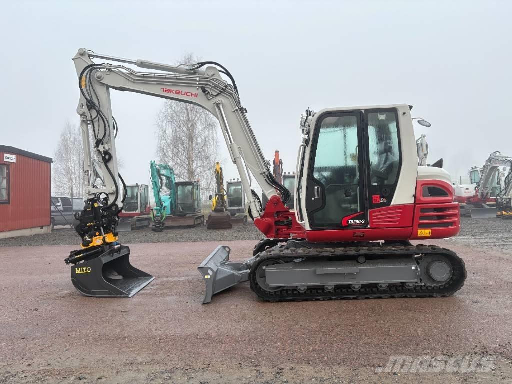 Takeuchi TB290 Escavadoras Midi 7t - 12t