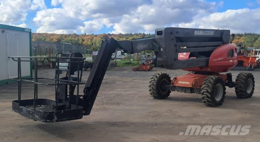 Manitou 160 ATJ Elevadores braços articulados
