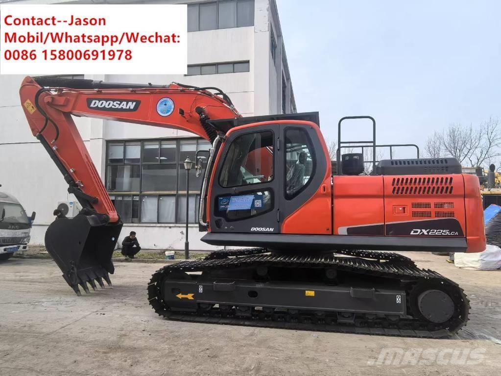 Doosan DX 225 LCA Escavadoras de rastos