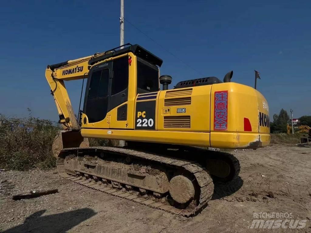 Komatsu PC 220 LC-6L Escavadoras de rastos