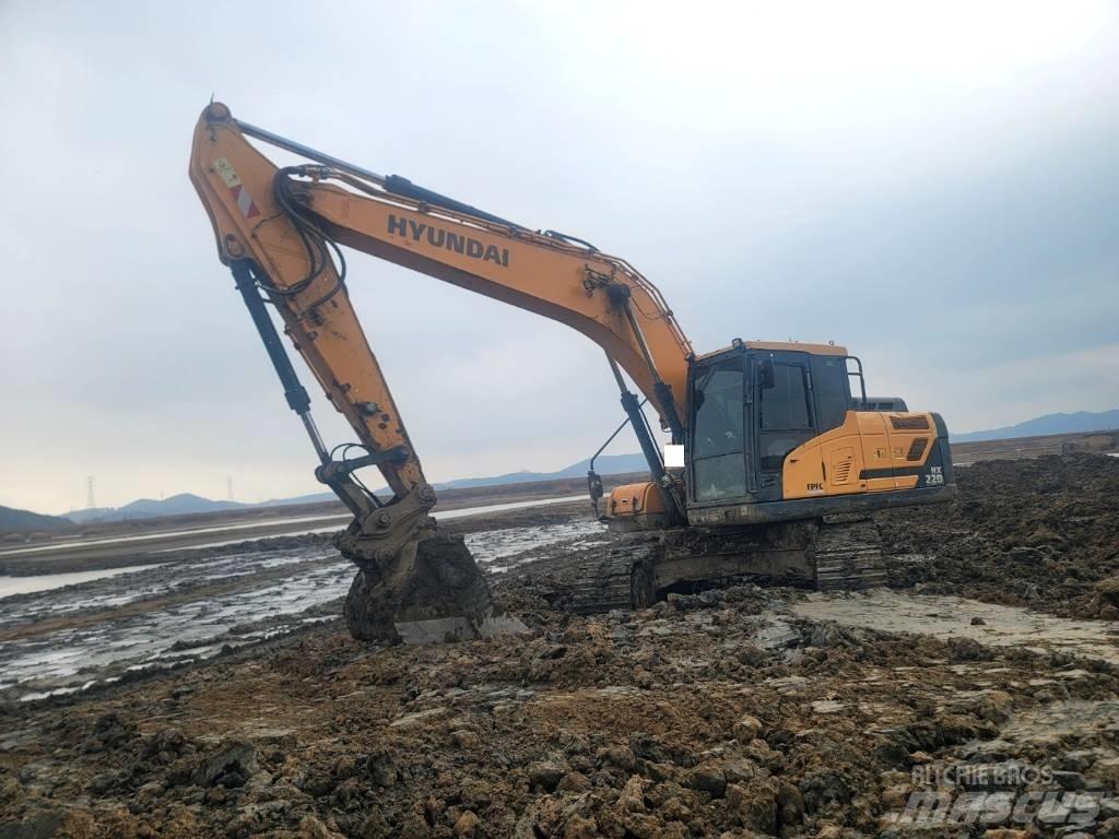 Hyundai HX 220 Escavadoras de rastos