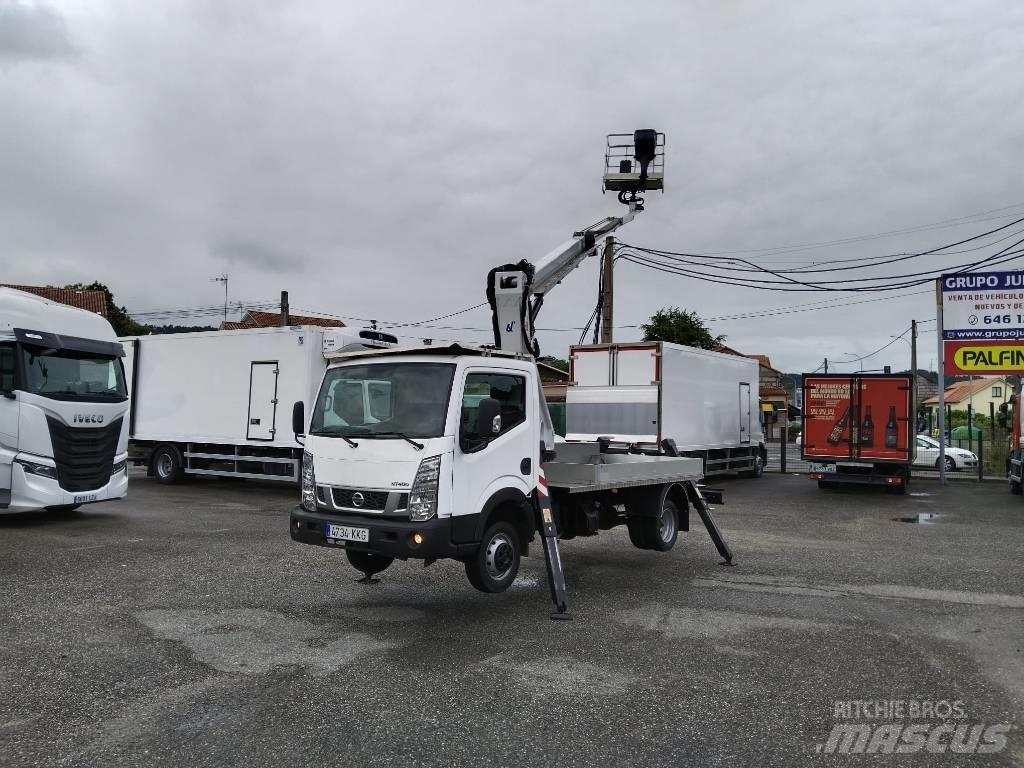 Nissan CABSTAR 35.13 Camiões grua