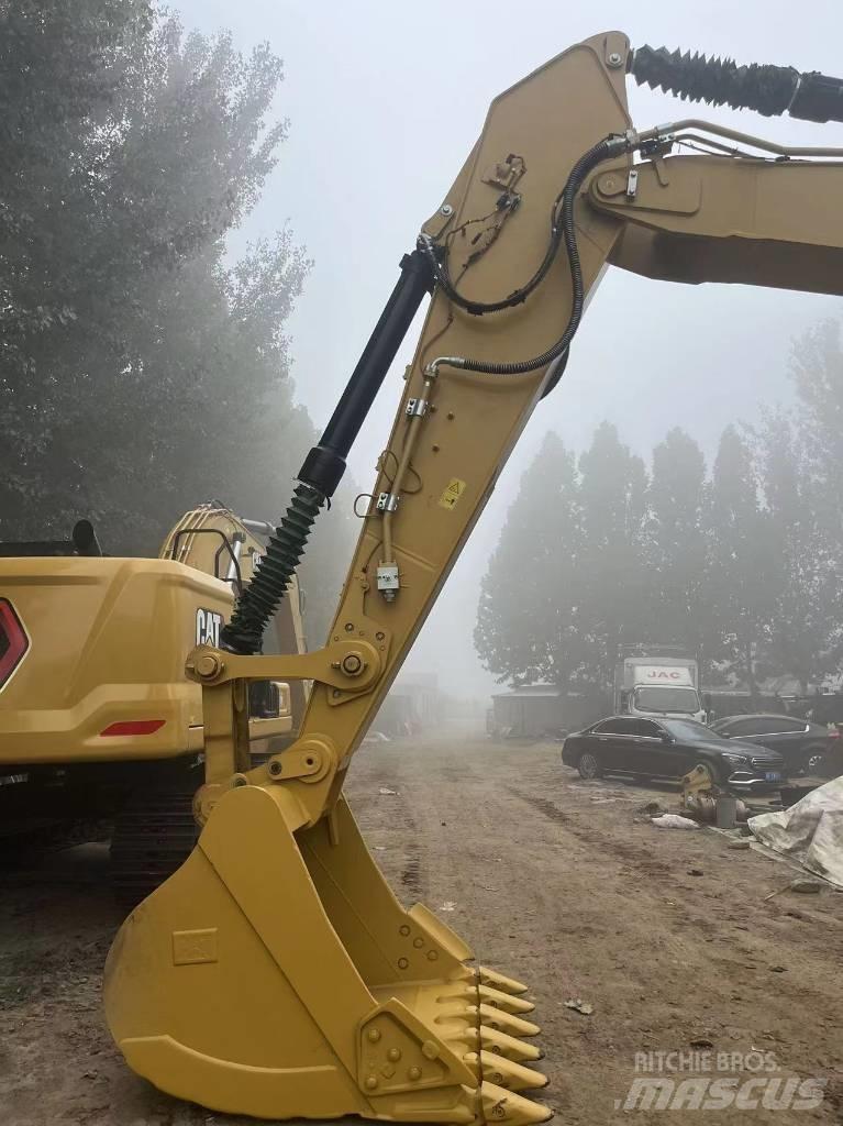 CAT 2021 CAT 330 Escavadoras de rodas