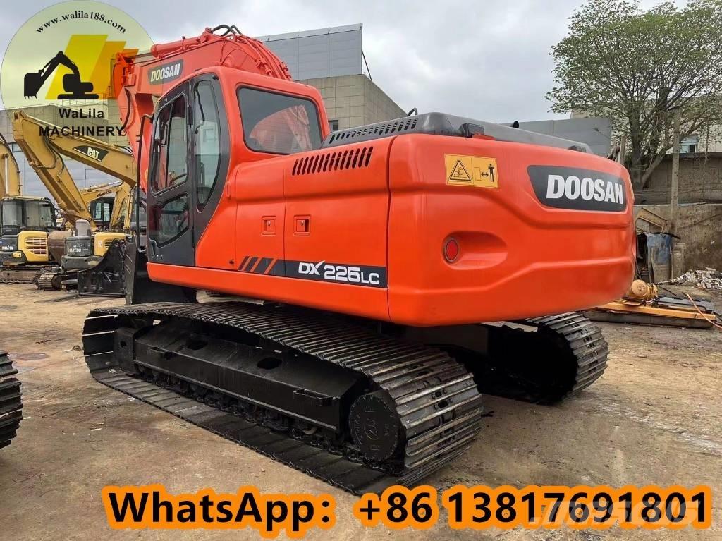 Doosan DX 225 LCA Escavadoras de rastos
