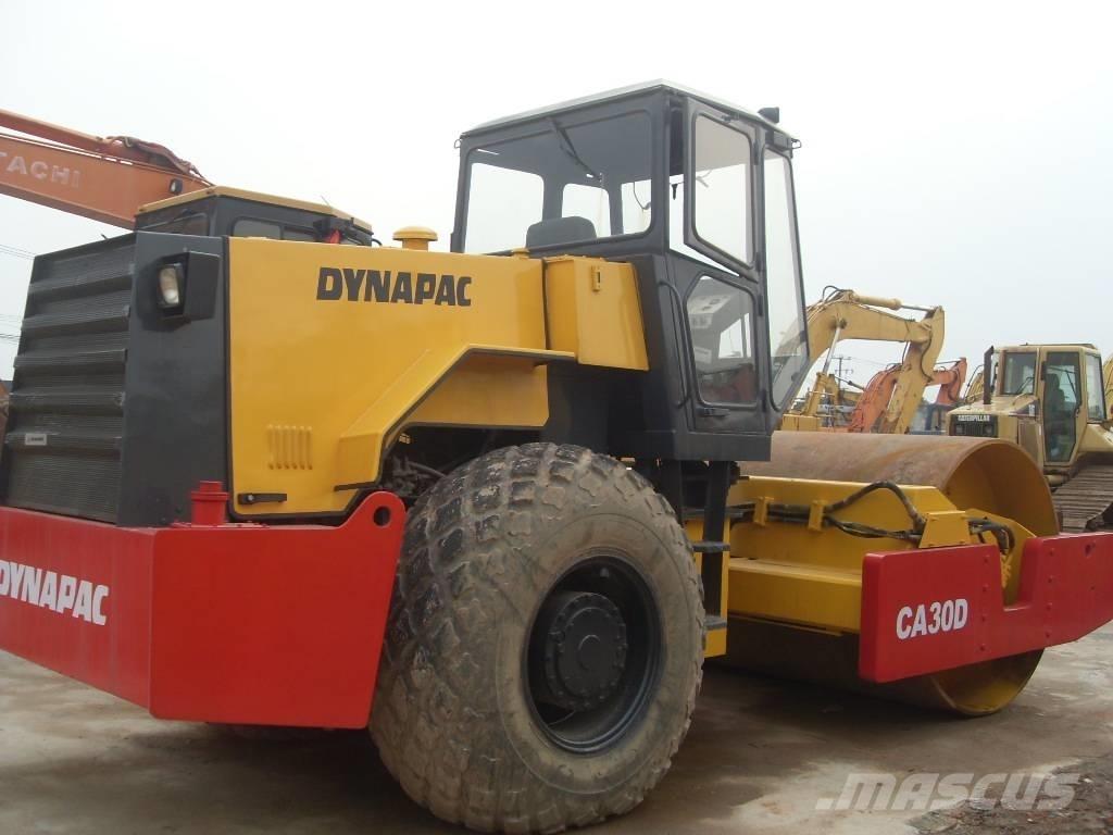 Dynapac CA 30 D Cilindros Compactadores monocilíndricos