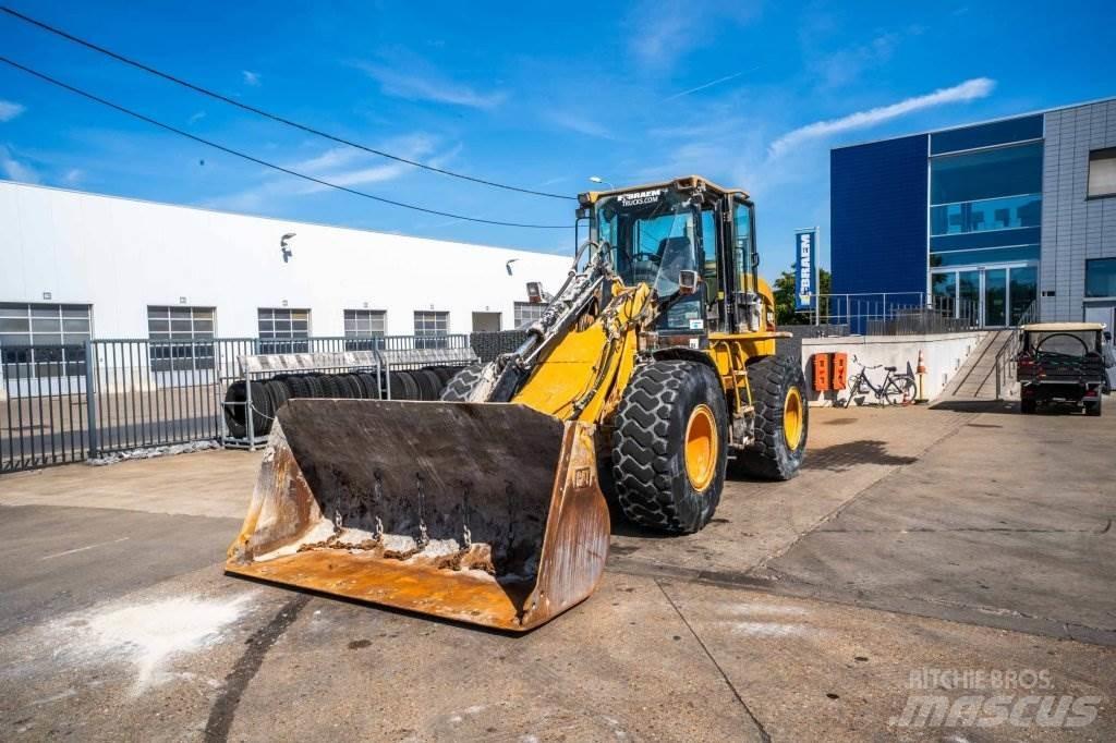 CAT 924G // GODET 3m3 Pás carregadoras de rodas