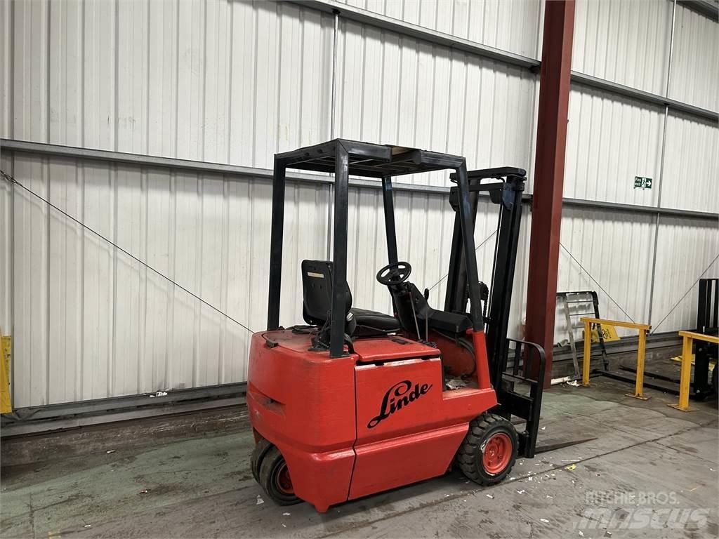 Linde E18 Empilhadores eléctricos