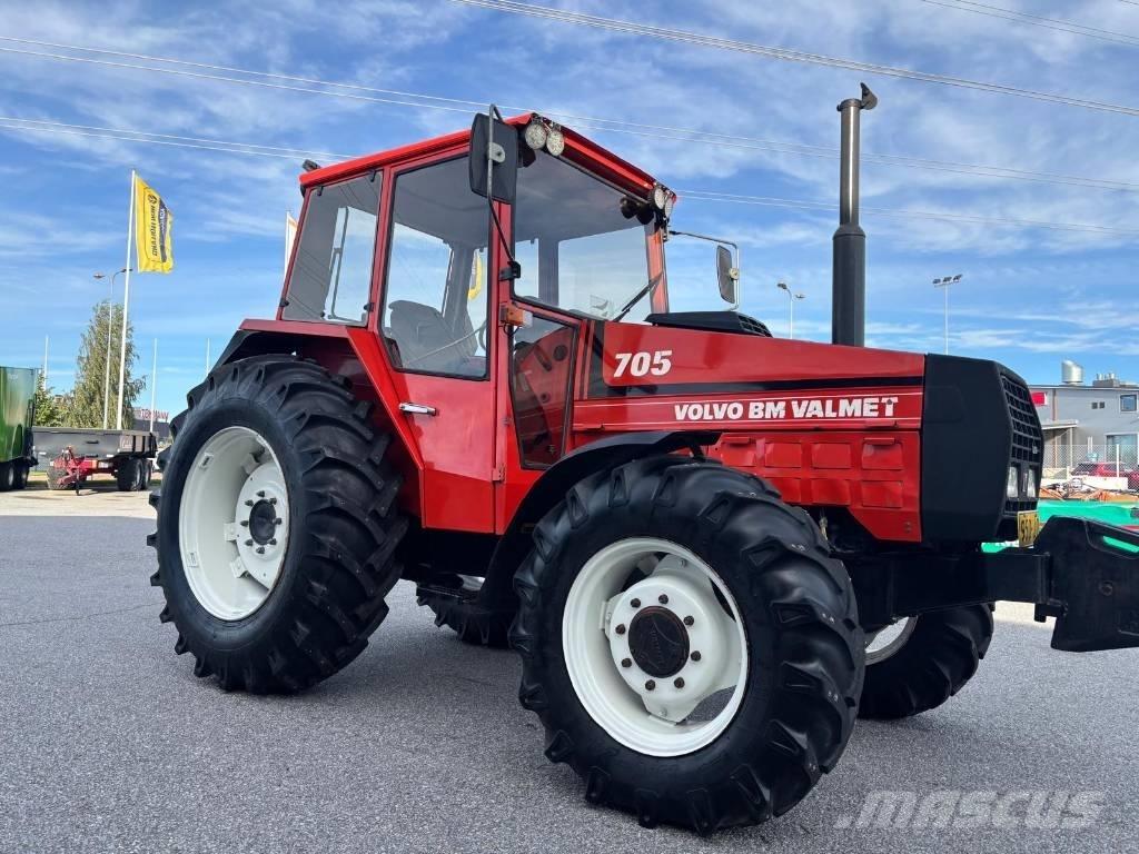 Valmet 705 Tratores Agrícolas usados
