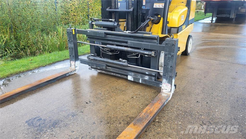 Yale GLC70VX 2012 Empilhadores a gás